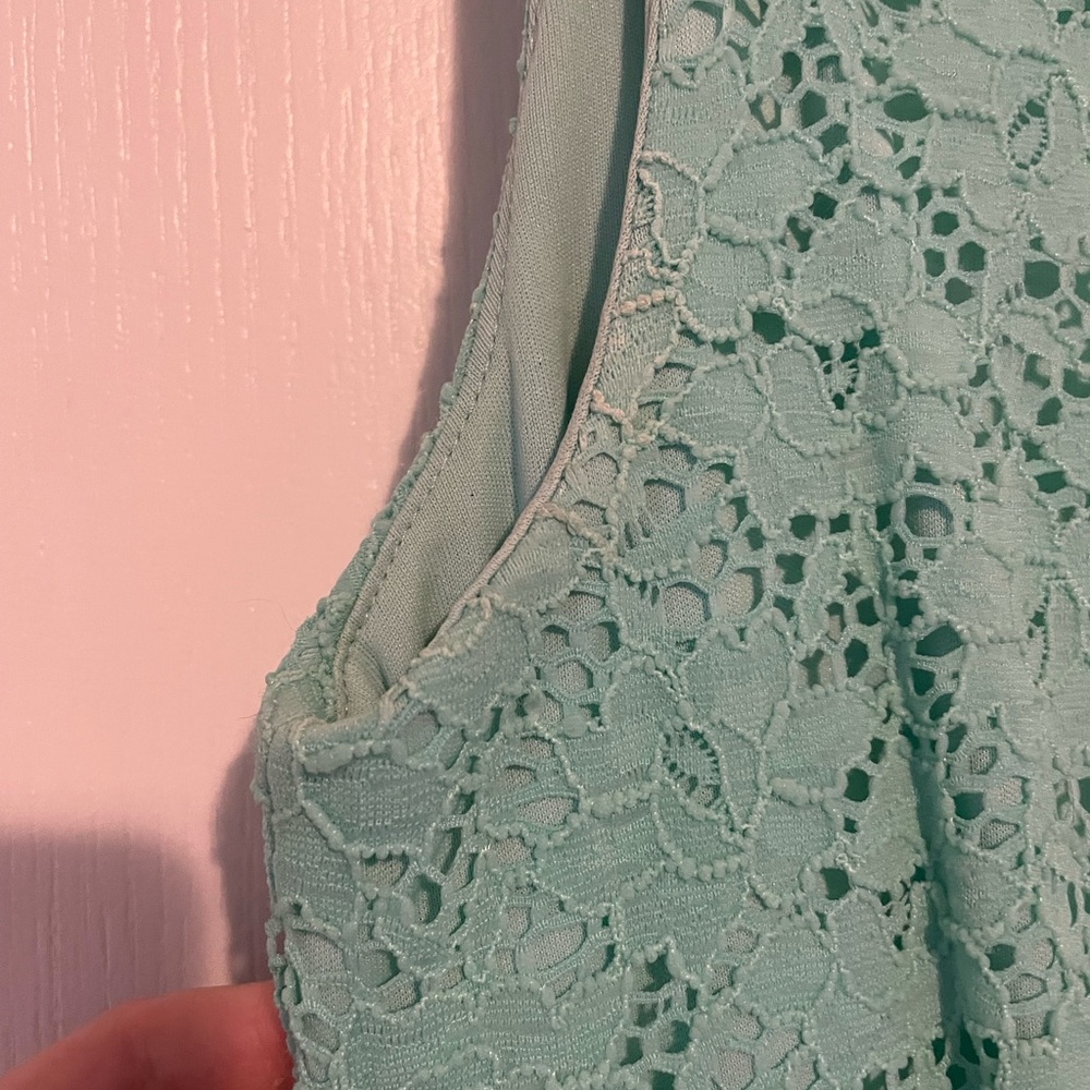 Eclipse - Elegant Minty Blue Lace Dress - Picture 4 of 7
